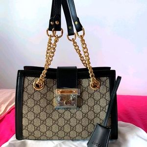 GUCCISHOULDER BAG